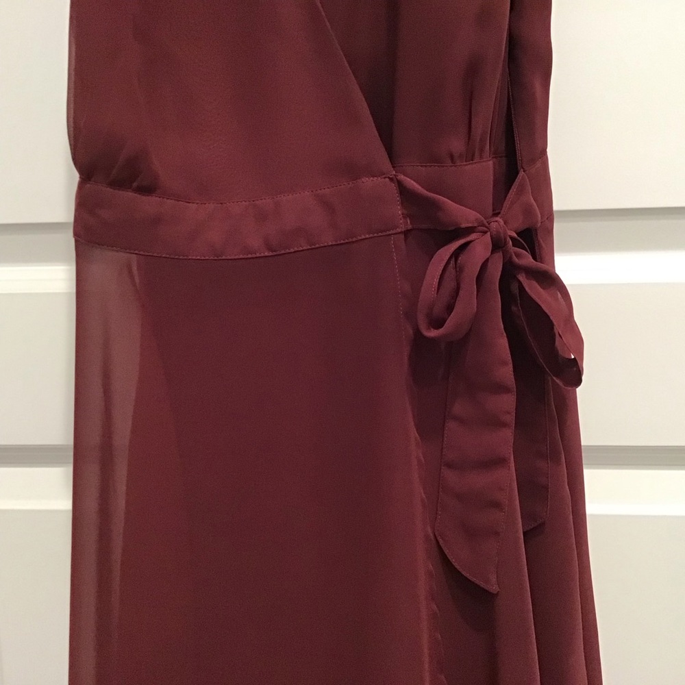 🔴WINE WRAP DRESS BY FOREVER 21 EXCLUSIVE🔴🔴 - Picture 8 of 12